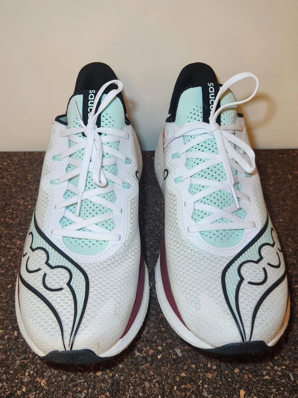 Saucony Endorphin Pro 5 Running Shoes Mens Size 11.5